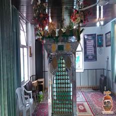 بقعه بی‌بی فاطمه صومعه‌سرا: آرامگاه مادر شیخ عبدالقادر گیلانی، زیارتگاهی تاریخی با معماری ساده و طبیعت بکر گیلان. ثبت ملی، ایده‌آل برای زیارت و گردشگری.