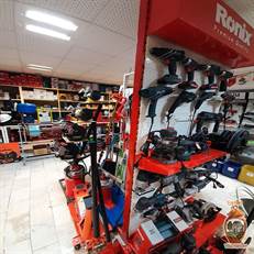 فروشگاه ابزار صنعتی و ساختمانی تک در رشت: انواع دریل، فرز، ابزار دستی و لوازم ایمنی با قیمت مناسب. مشاوره رایگان.