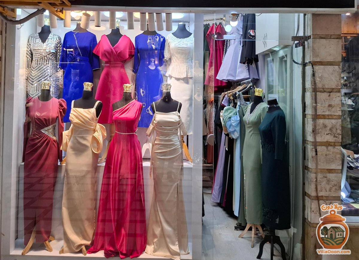 پاساژ امیر رشت یکی از مراکز خرید محبوب و پررفت‌وآمد شهر است با فروشگاه‌های متنوع، موقعیت عالی و فضای دلپذیر برای خرید و تفریح.