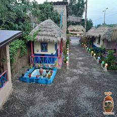 تجربه اقامتی اصیل در شمال! اقامتگاه بوم‌گردی کلوش سر در روستای چولاب گیلان، با معماری سنتی، غذاهای محلی و طبیعت بکر، منتظر شماست.