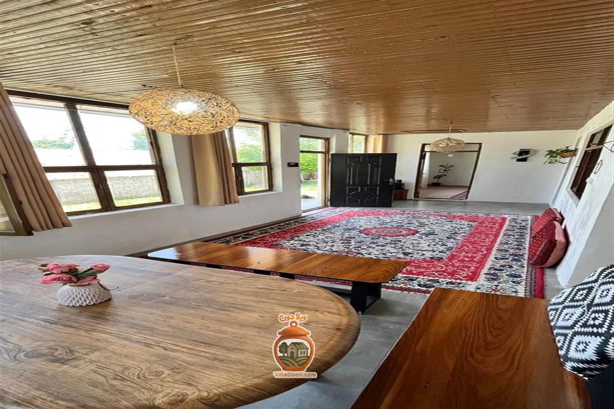 اجاره روزانه ویلا سنتی دوخواب ۵۰۰ متر محوطه